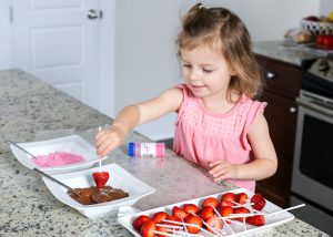 Printable Lovebug Scavenger Hunt with FREE printable clues by The Littles & Me