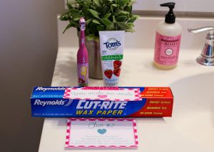 Printable Lovebug Scavenger Hunt with FREE printable clues by The Littles & Me