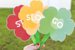 Teach your little ones how to STOP, SLOW, & GO with this fun FREE printable Bumblebee Stop, Slow, Go Movement Game!