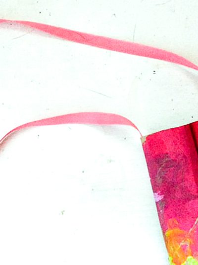 Easy DIY Binoculars perfect for exploring your backyard or pretending to camp!