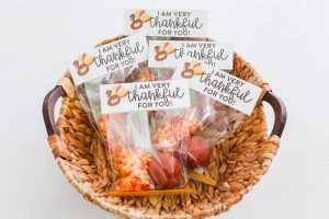 Get ready to gobble up some turkey with these 3 Kid-Approved Friendsgiving Activities that are the perfect addition to your Thanksgiving or Friendsgiving get togethers. Easy ideas for pin the tail on the turkey and more!