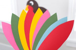 Get ready to gobble up some turkey with these 3 Kid-Approved Friendsgiving Activities that are the perfect addition to your Thanksgiving or Friendsgiving get togethers. Easy ideas for pin the tail on the turkey and more!