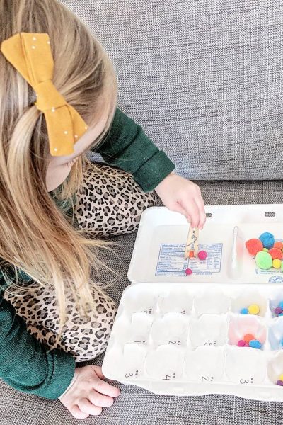 Creating Rhythms: 4 Tips for Connecting With Your Kids Through Intentional Play by Yoga Pants and Pearls