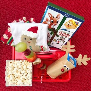 How to Host the Perfect Family Movie Night this Christmas