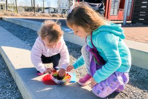 A Color Scavenger Hunt is the perfect way to get outside and explore nature with your kids. Invite your kids to explore outside (or inside!) with this simple activity. The FREE Printable makes it easy to just print and go!